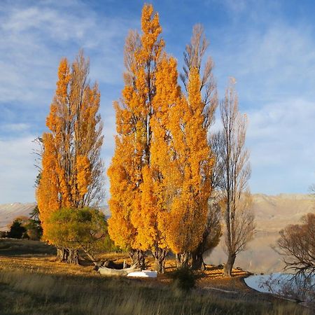 Lake Views At Antler Lodge Lac Tekapo Extérieur photo